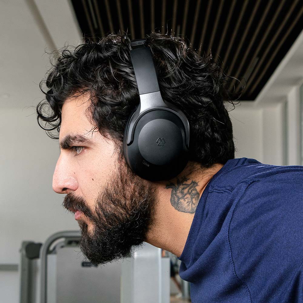Audifonos Inalambricos On Ear One Pro STF ANC Audio Espacial 40hrs Uso - Image 9